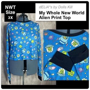 Dolls Kill Alien Print Top With Thumb Holes NWT Size 3X